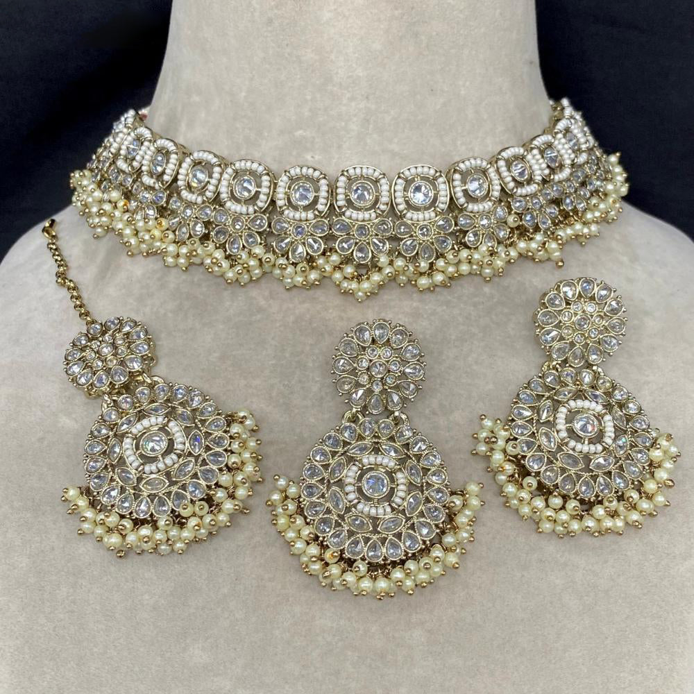 Amoliya Jewels Gold Plated Crystal Stone And Pearl Necklace Set