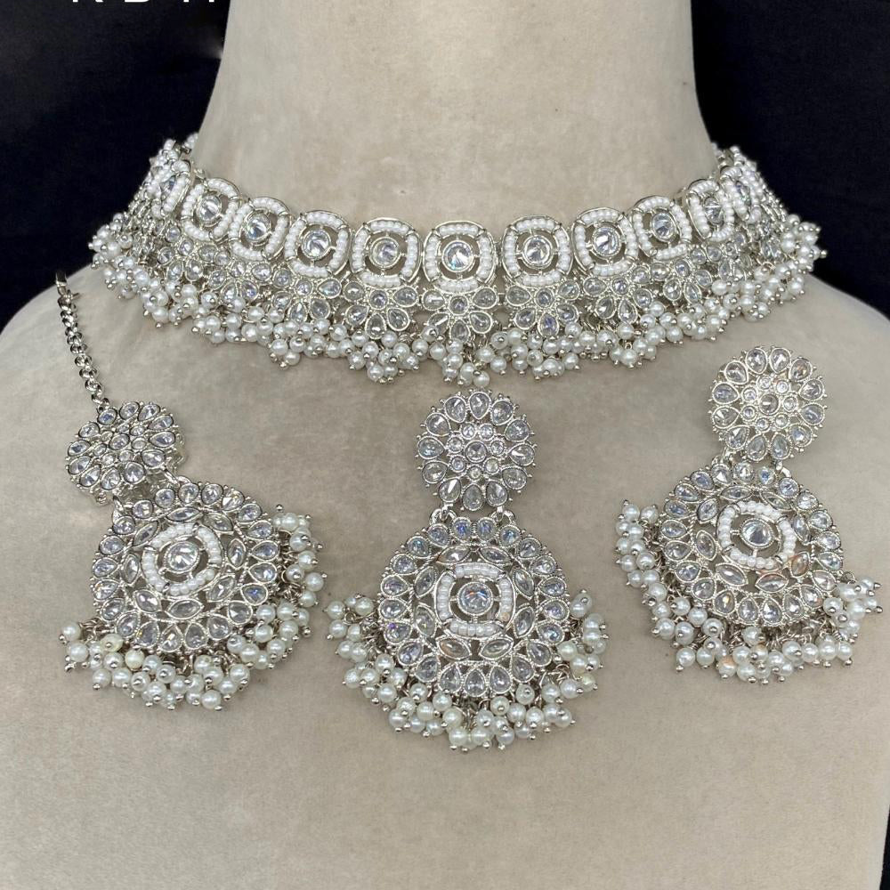 Amoliya Jewels Elegant Silver Plated Crystal And Pearl Necklace Set