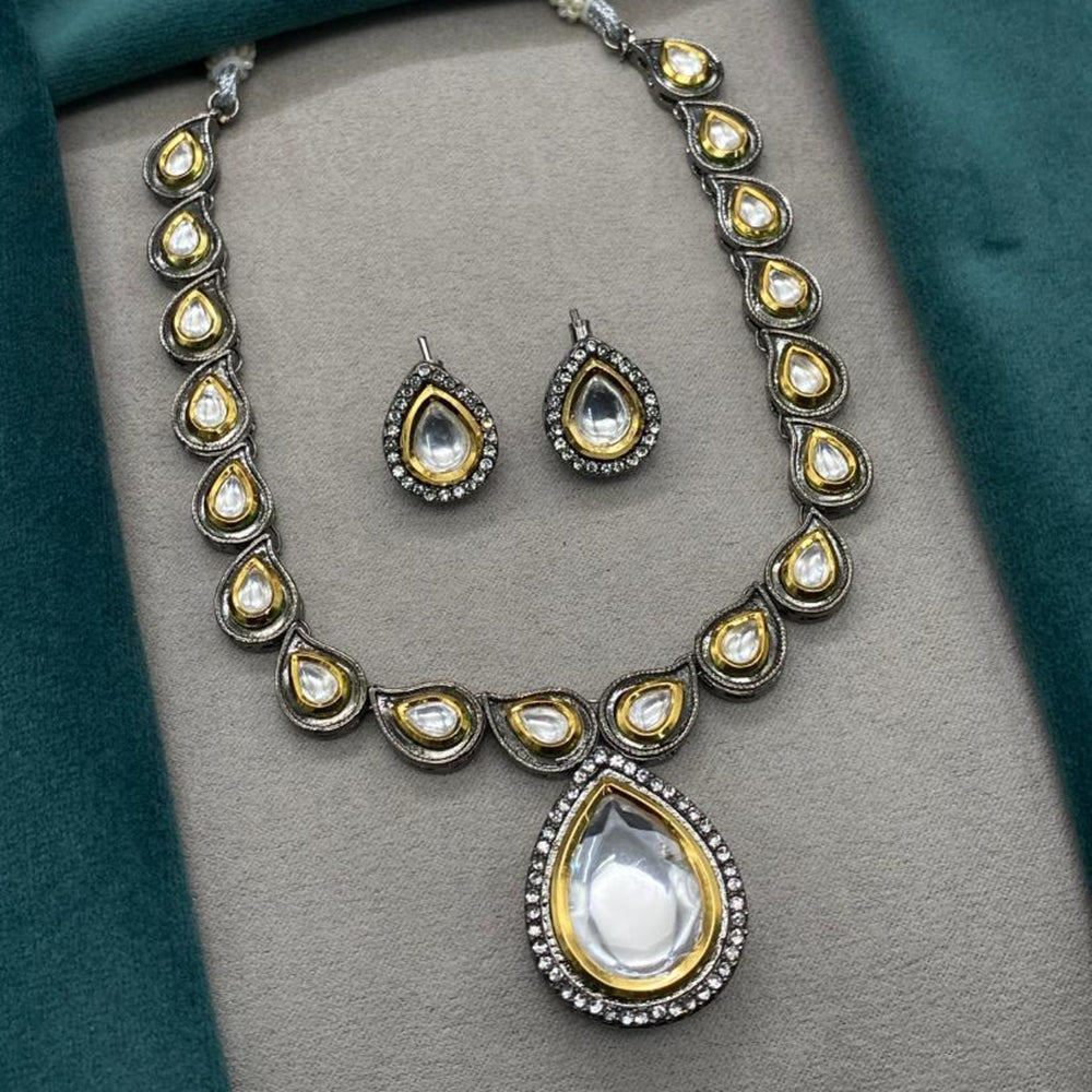 Amoliya Jewels 2 Tone Luxury Polki Kundan Stone And Pearl Necklace Set