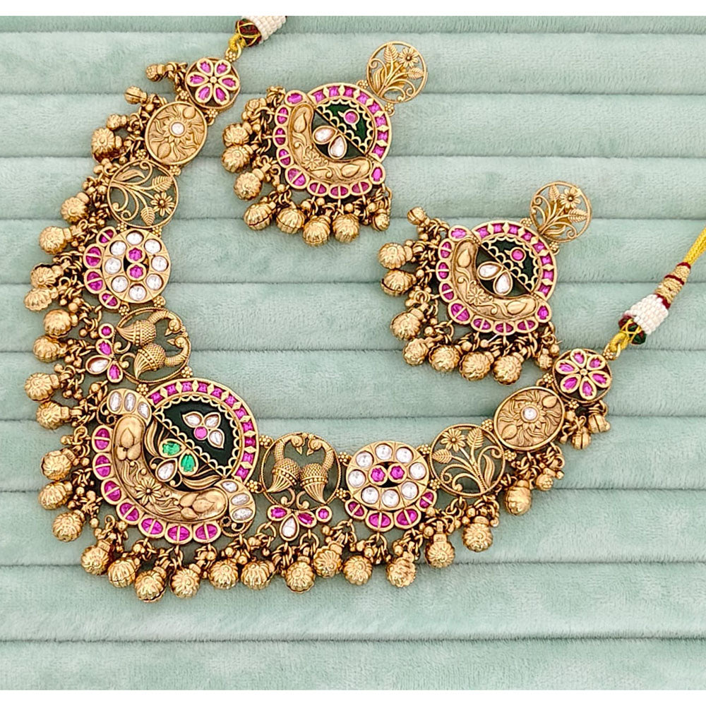 Rajwadi Collection Pota Stone And Pearl Necklace Set