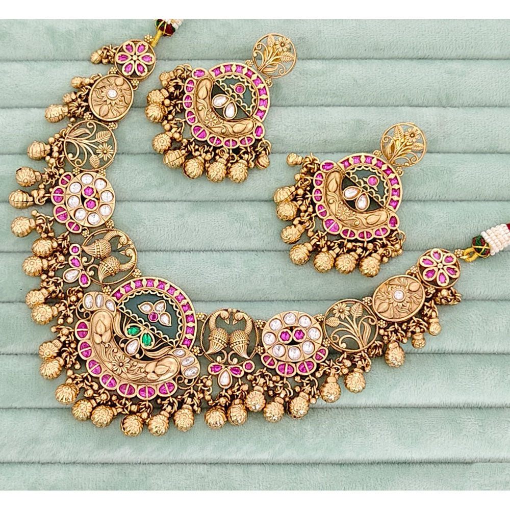 Rajwadi Collection Pota Stone And Pearl Necklace Set