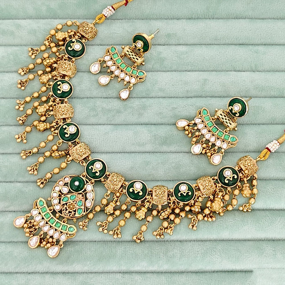 Rajwadi Collection Pota Stone And Pearl Necklace Set