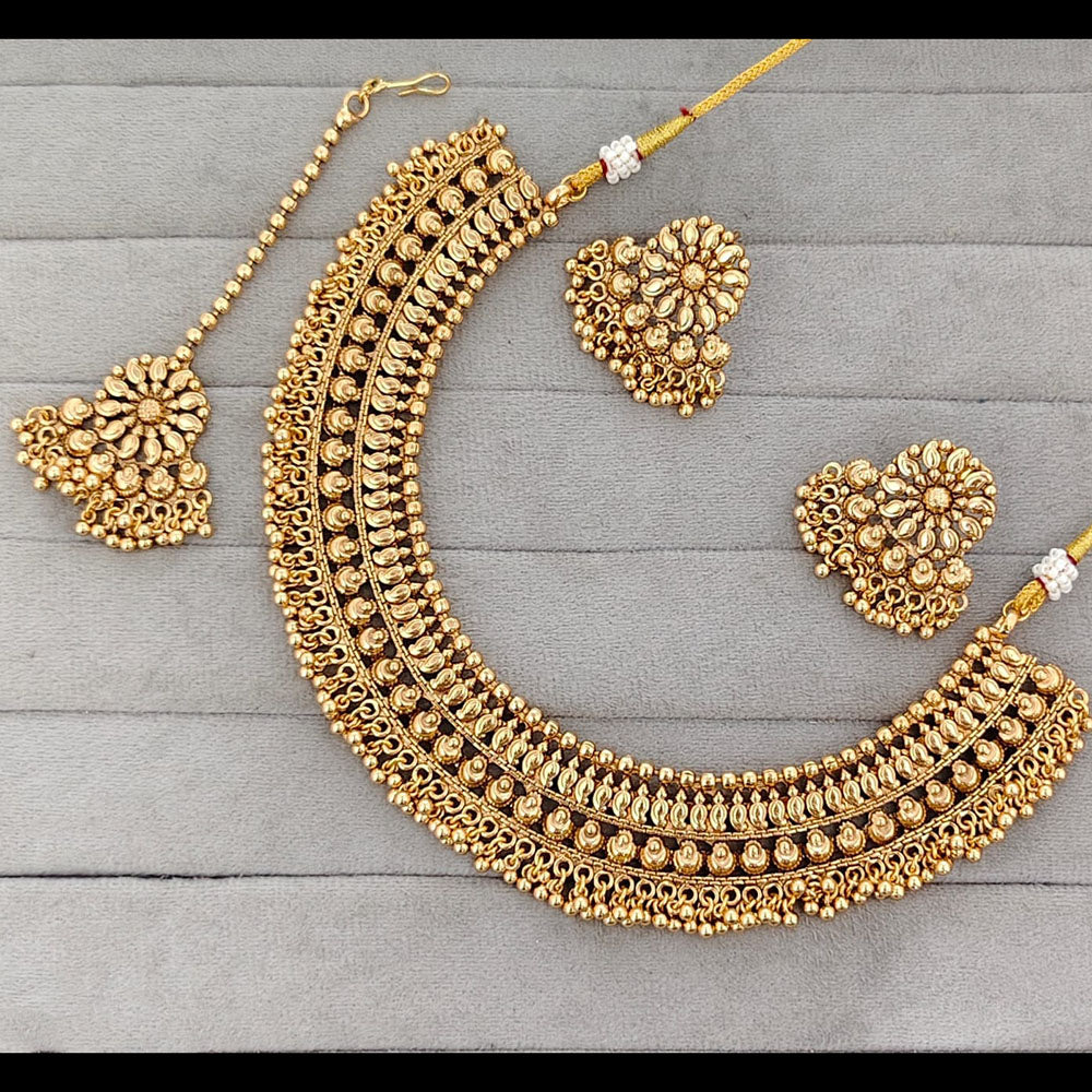 Rajwadi Collection Graceful Pearl Necklace Set With Earrings