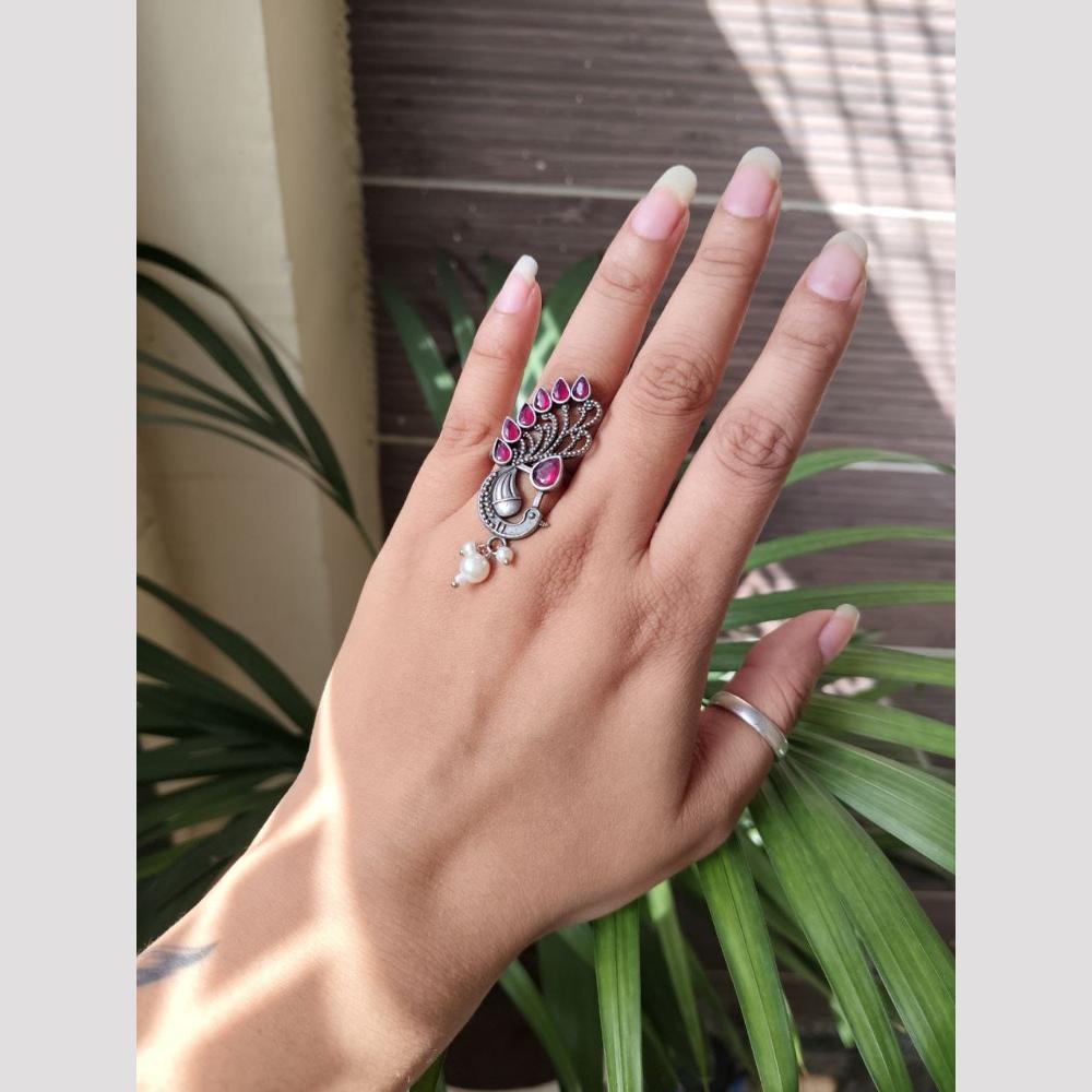 Maharani Jewels Vintage Oxidised Pota Stone And Pearl Designer Ring