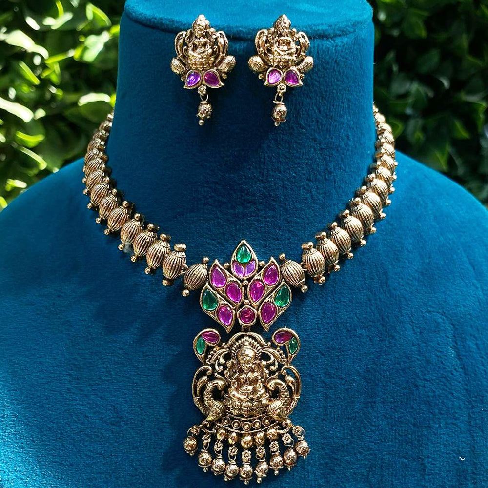 Royal Kundan Jewellery Gold Plated Pota Stone Temple Necklace Set