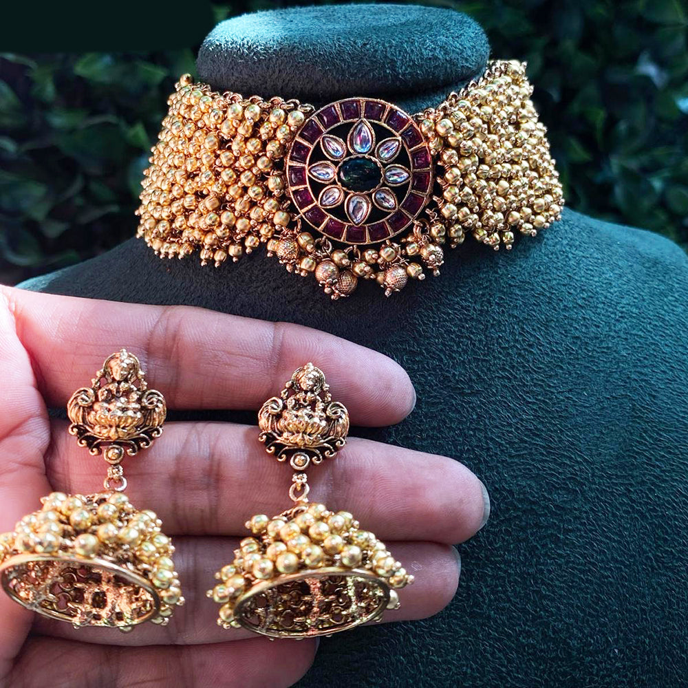 Royal Kundan Jewellery Gold Plated Pota Stone Temple Choker
