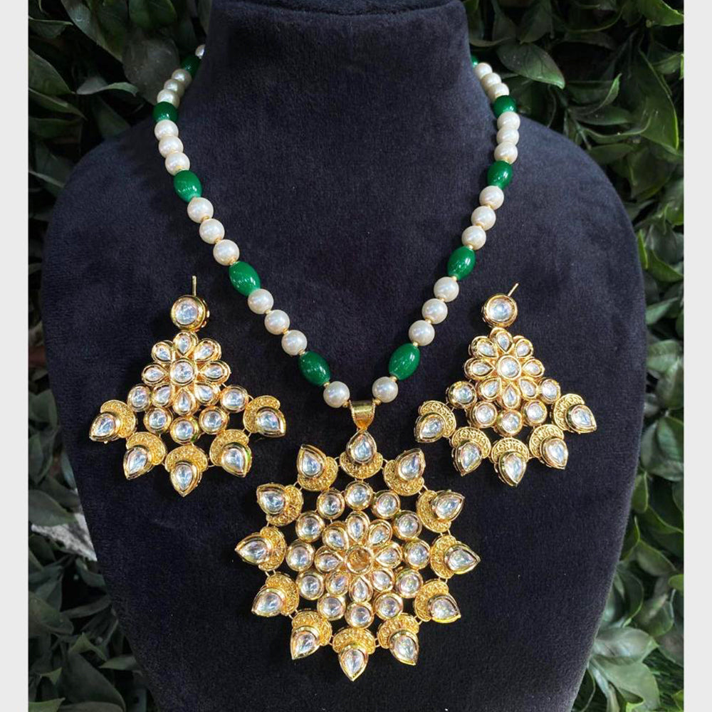 Royal Kundan Jewellery Gold Plated Kundan And Beads Necklace Set