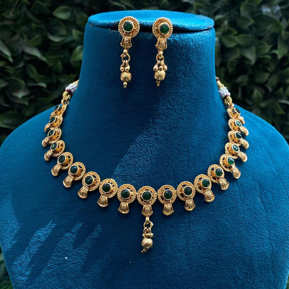 Royal Kundan Jewellery Gold Plated Pota Stone Necklace Set