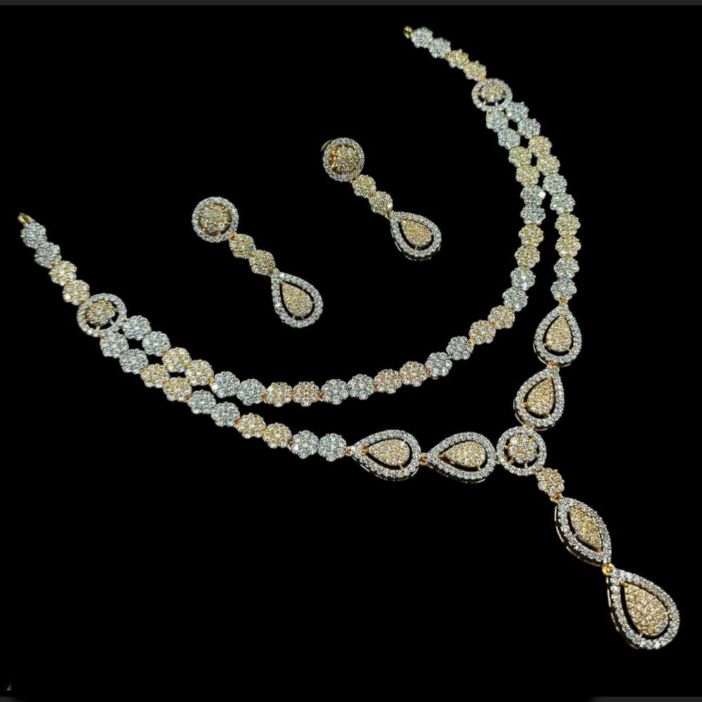 NAFJ Elegant 2 Tone Plated Austrian Stone Necklace Set