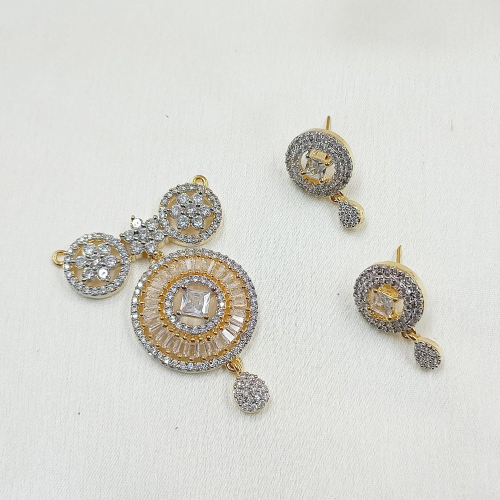 NAFJ Gold Plated American Diamond Pendant Set