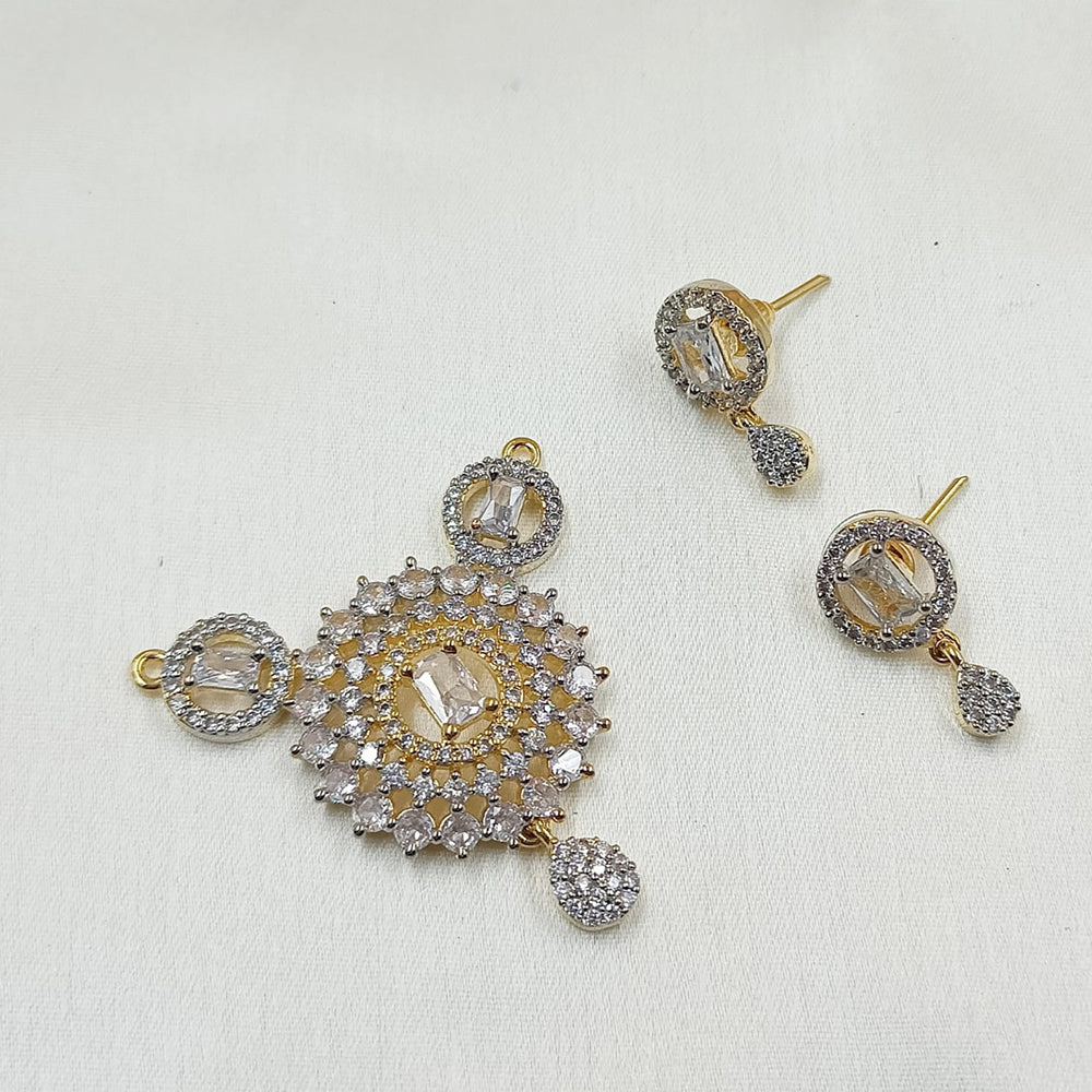 NAFJ Gold Plated American Diamond Pendant Set