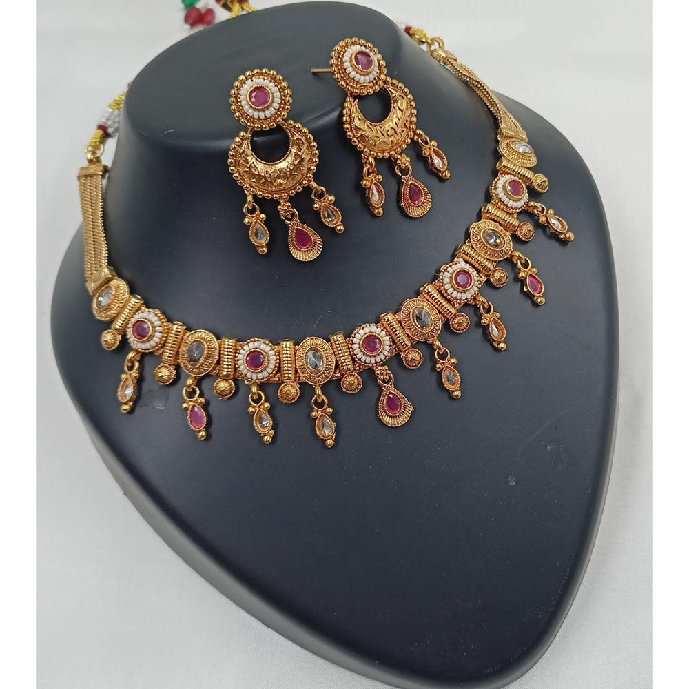 NAFJ Graceful Pota Stone And Pearl Necklace Set