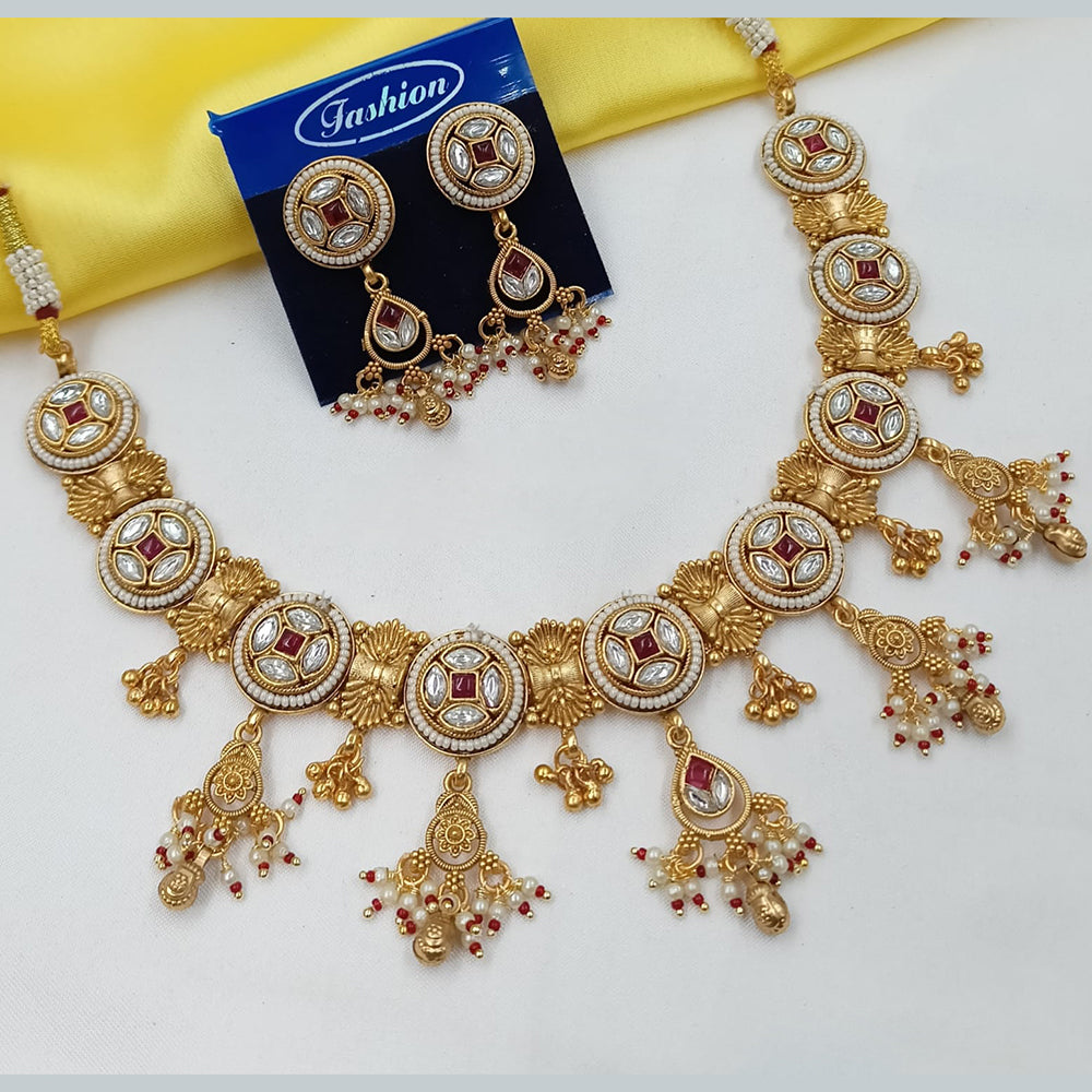NAFJ Elegant Pota Stone And Pearl Necklace Set