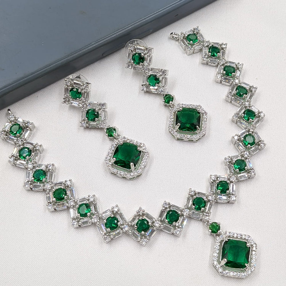 NAFJ Sparkling American Daimonds For Modern Elegance Necklace Set