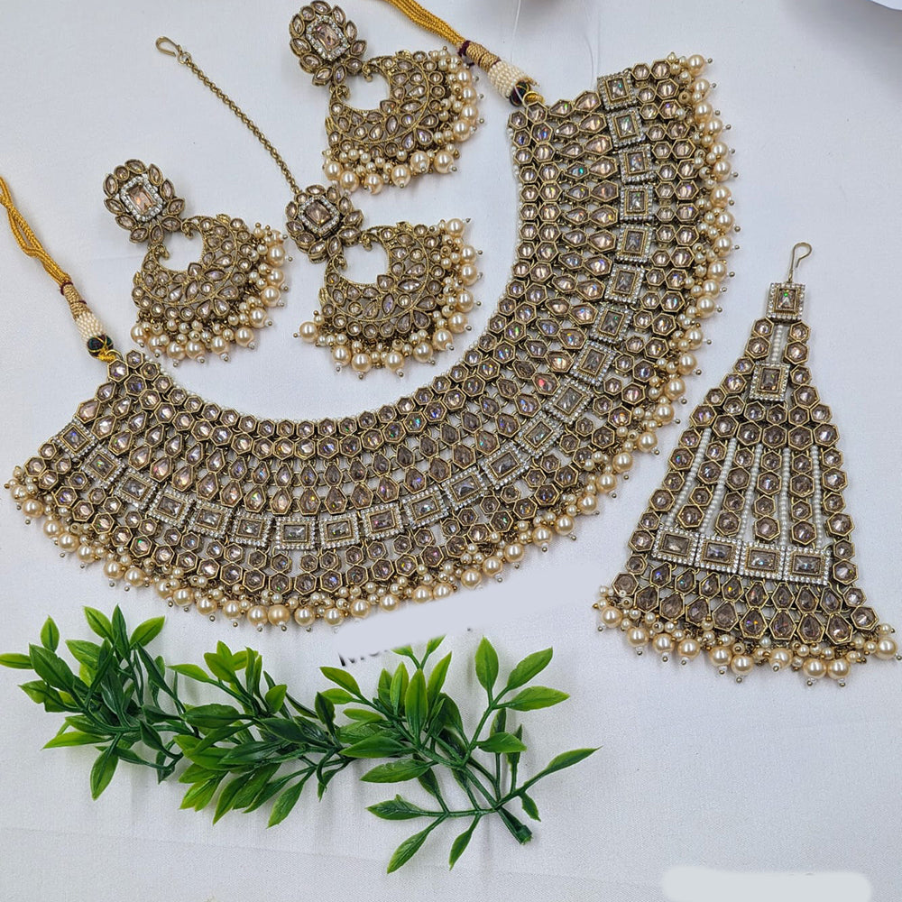 NAFJ Gold Plated Crystal Stone And Pearl Necklace Set
