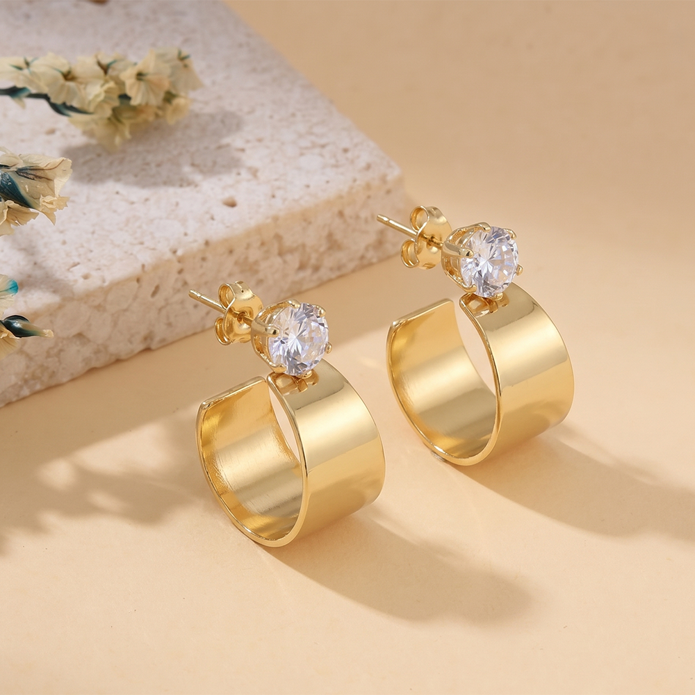 Urthn Gold Plated Austrian Stone Round Shape Earrings (Pack of 6)