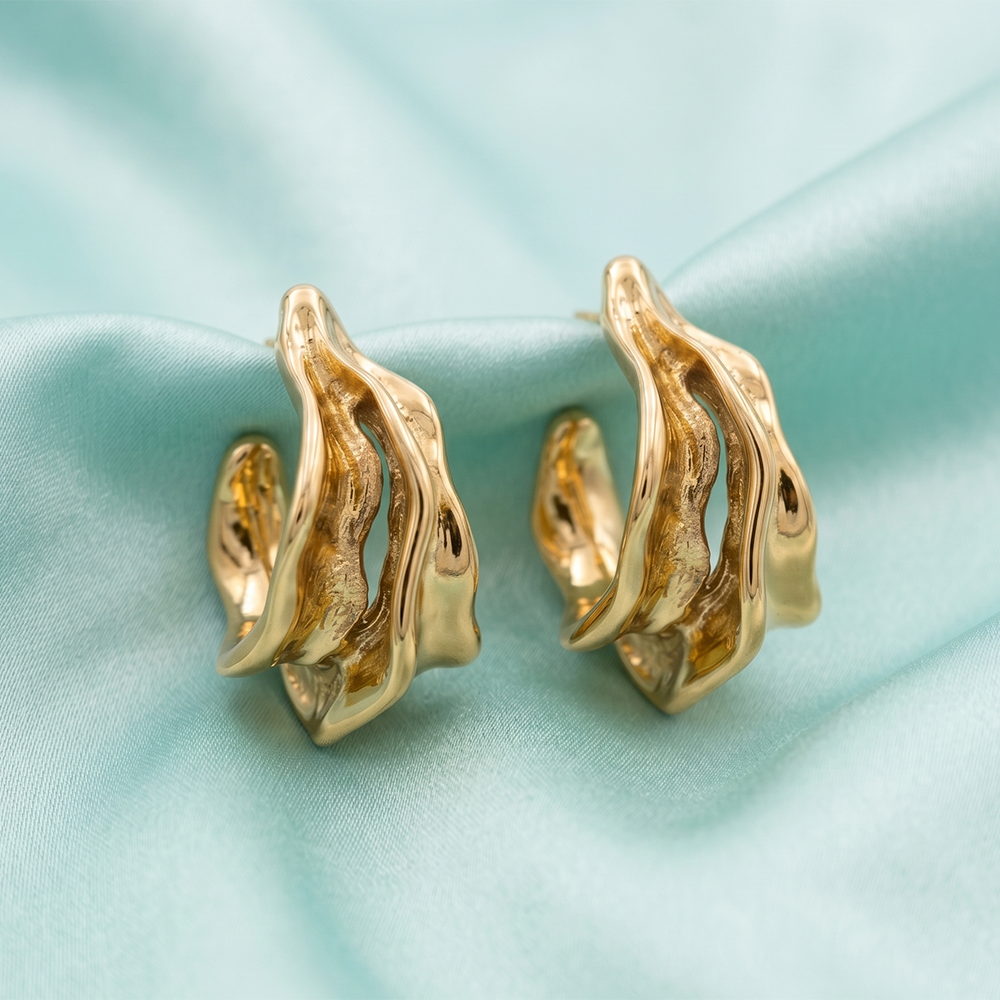 Urthn Premium Gold-Toned Stud Earrings for Women and Girls(Pack of 6)