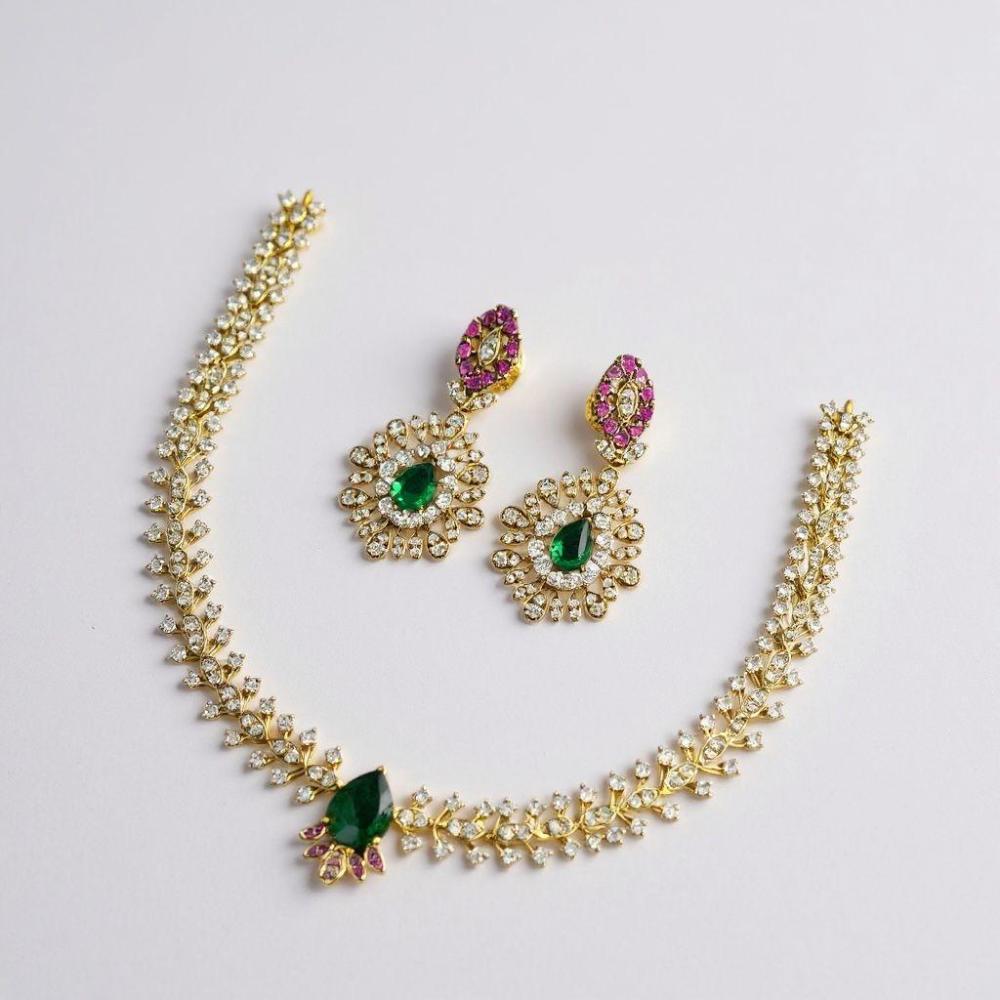 Sona Covering Luxury Crystal Stone Statement Necklace Set