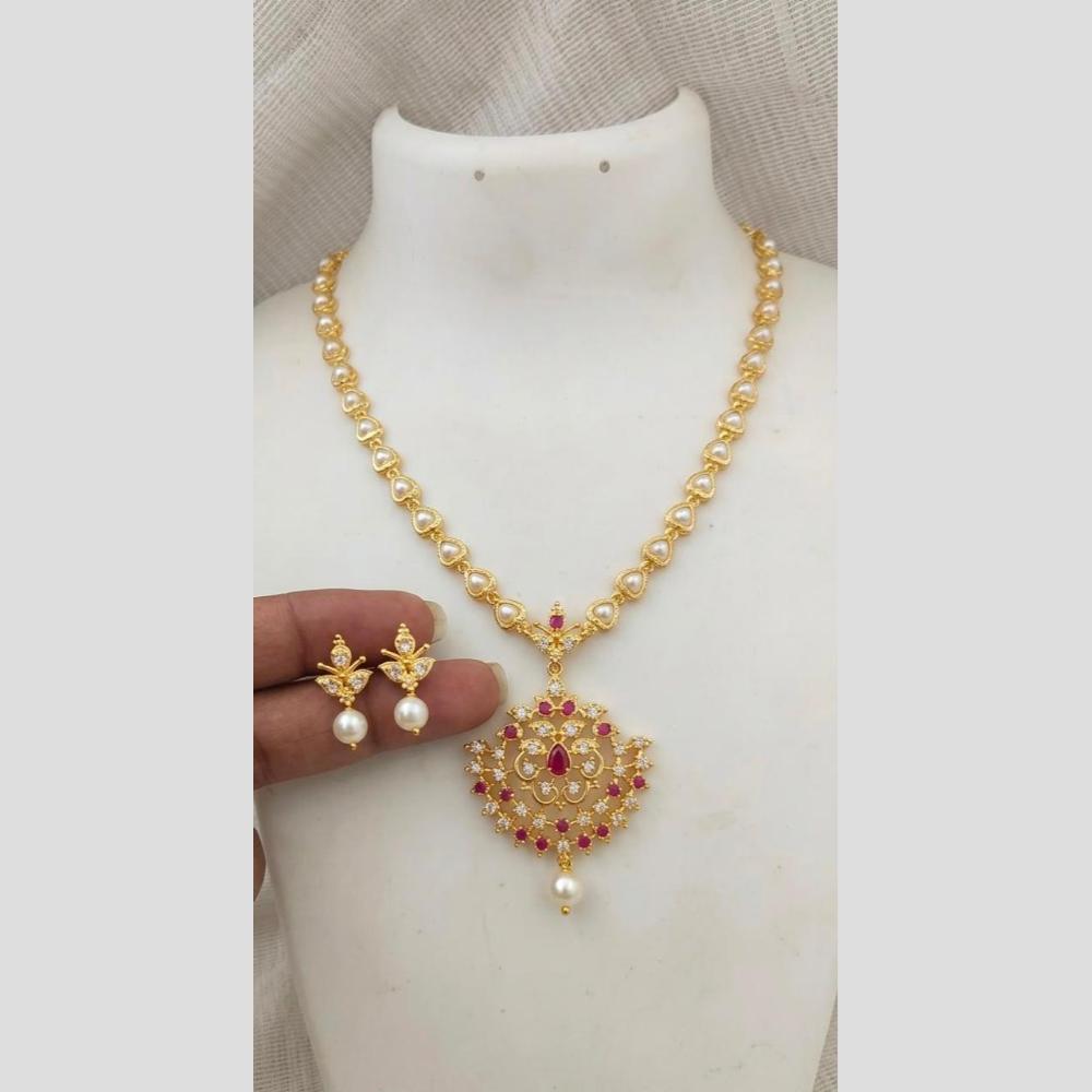 Sona Covering Delicate Pota Stone And Pearl Necklace Set
