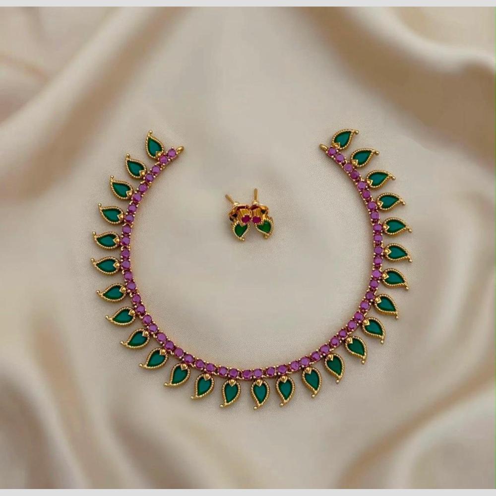 Sona Covering Delicate Pota Stone Leaf Necklace Set