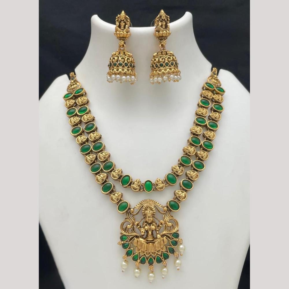 Sona Covering Delicate Pota Stone And Pearl Temple Necklace Set