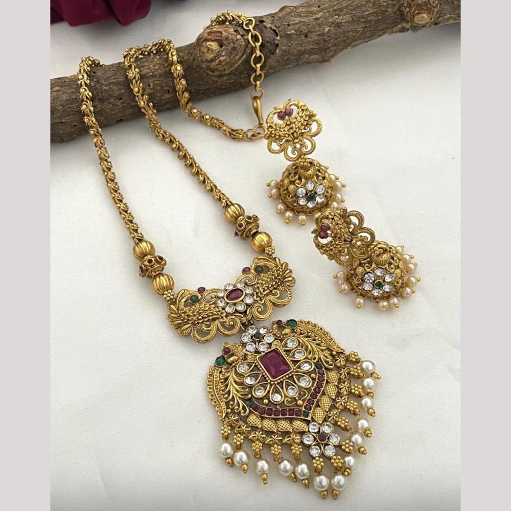 Sona Covering Delicate Pota Stone And Pearl Necklace Set