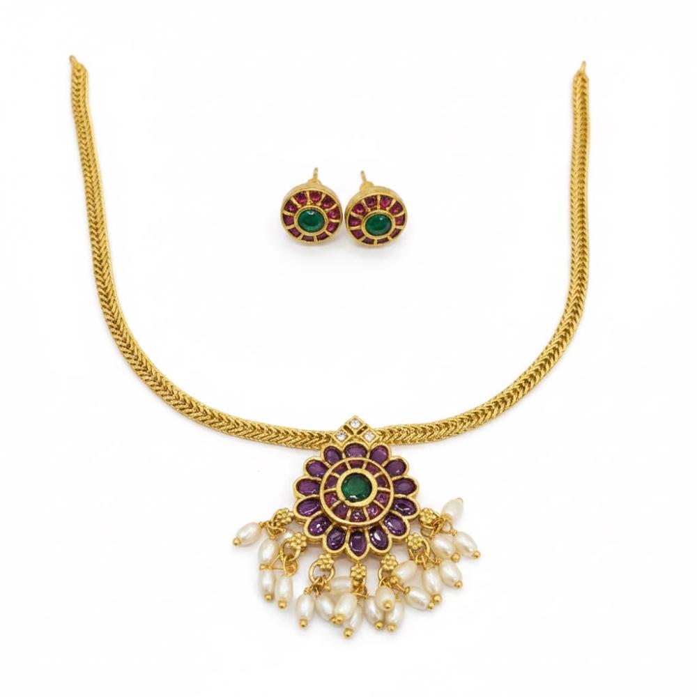 Sona Covering Glamorous Pota Stone And Beads Necklace Set