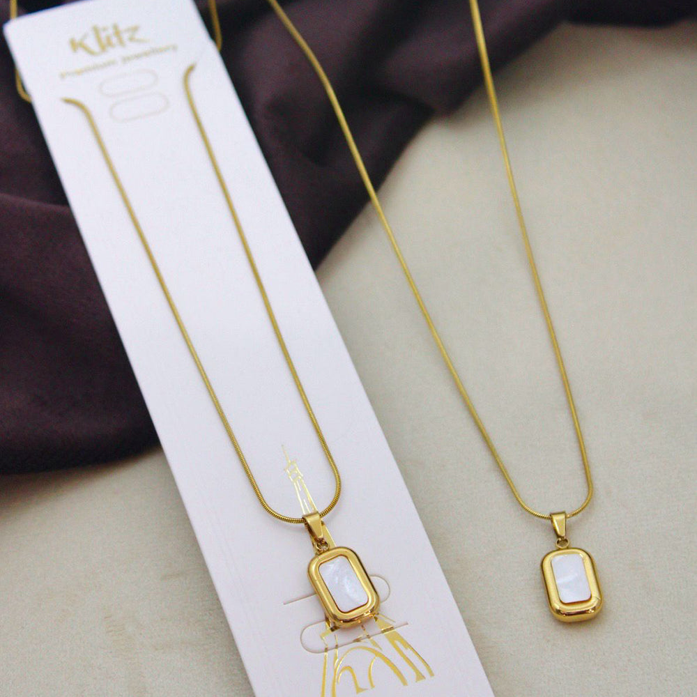 Klitz Stunning Gold Plated Stainless Steel Chain Pendant