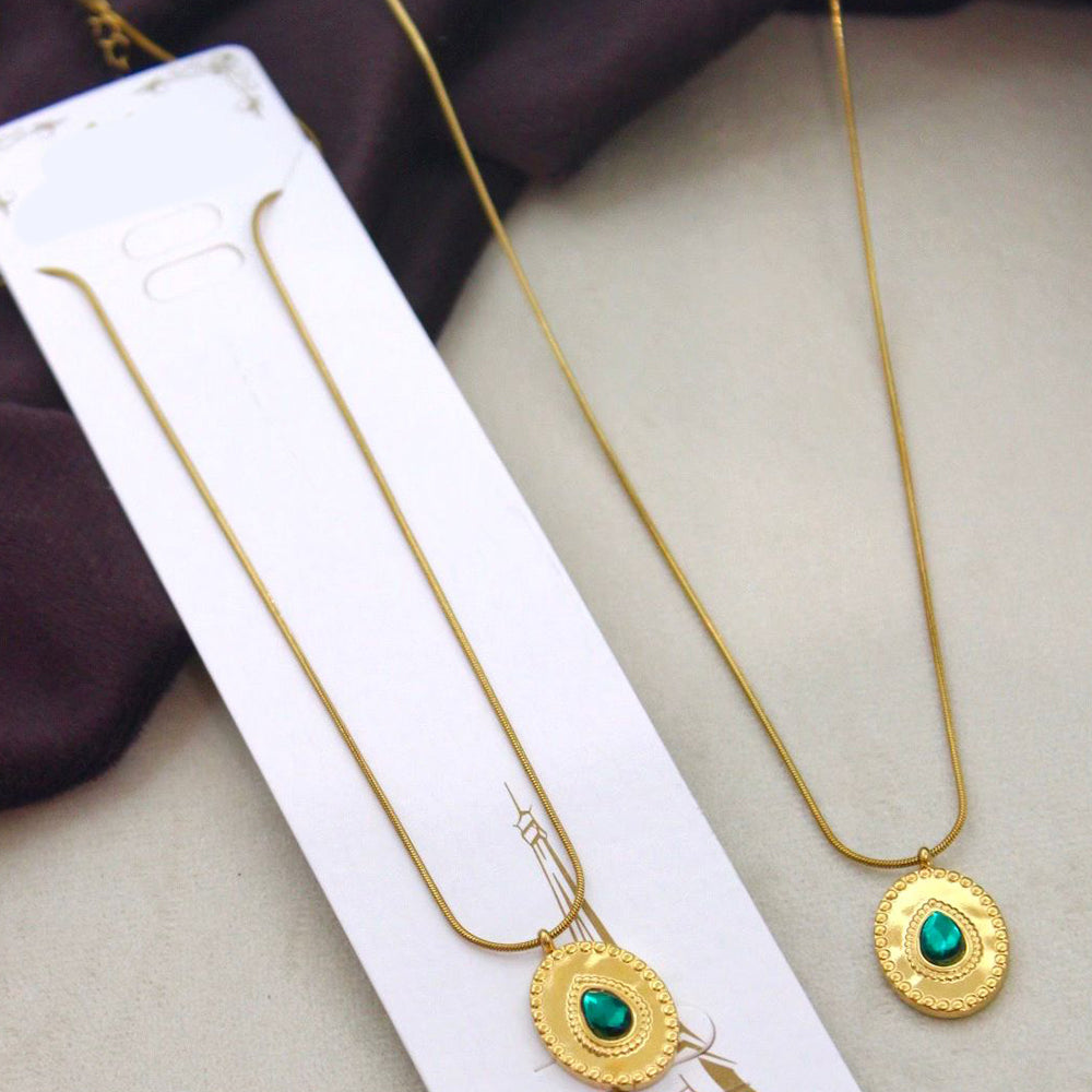 Klitz Stunning Gold Plated Stainless Steel Chain Pendant