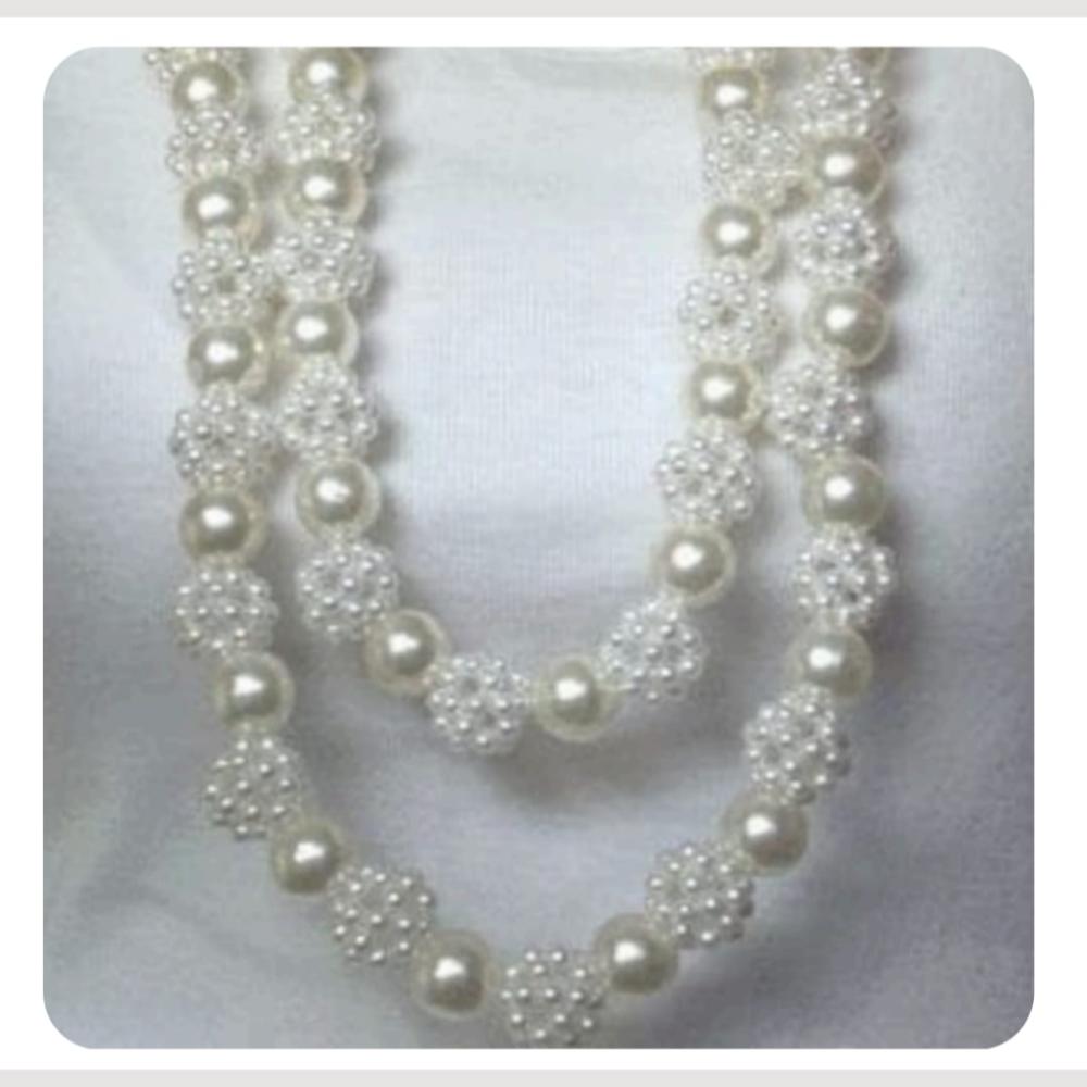 Dhirish International Classic Pearl Jewellery Necklace