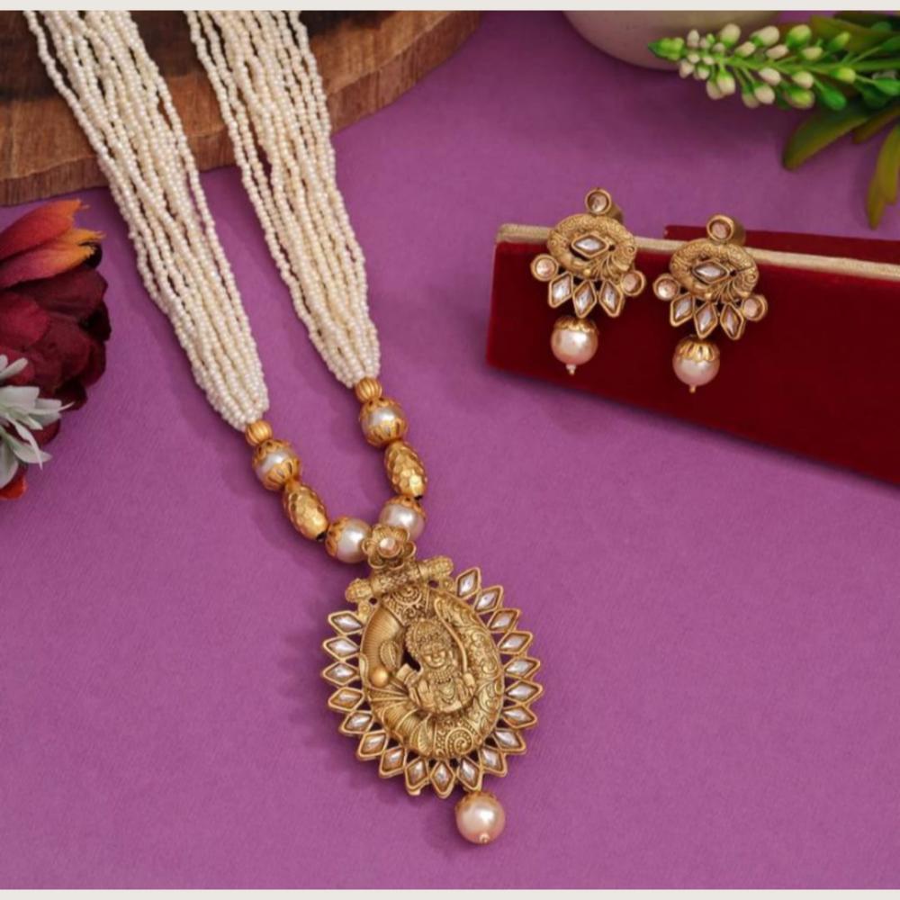 Dhirish International Crystal Stone Temple Necklace Set
