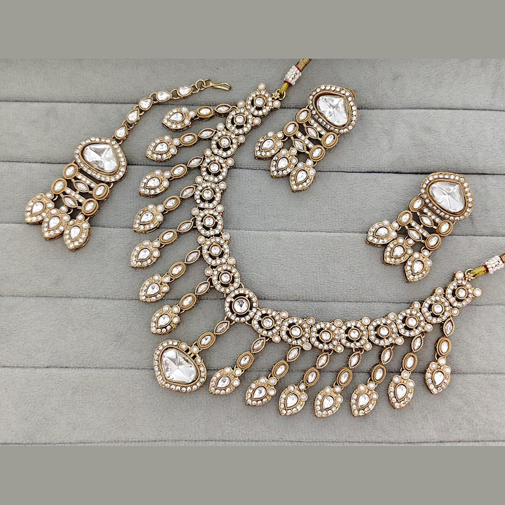ZF Collection Royal Kundan Stone And Pota Stone Necklace Set