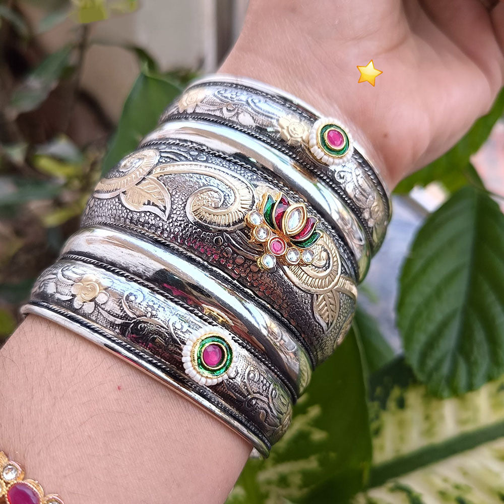 ZF Collection Designer Oxidised Plated Pota Stone And Pearl Bracelet