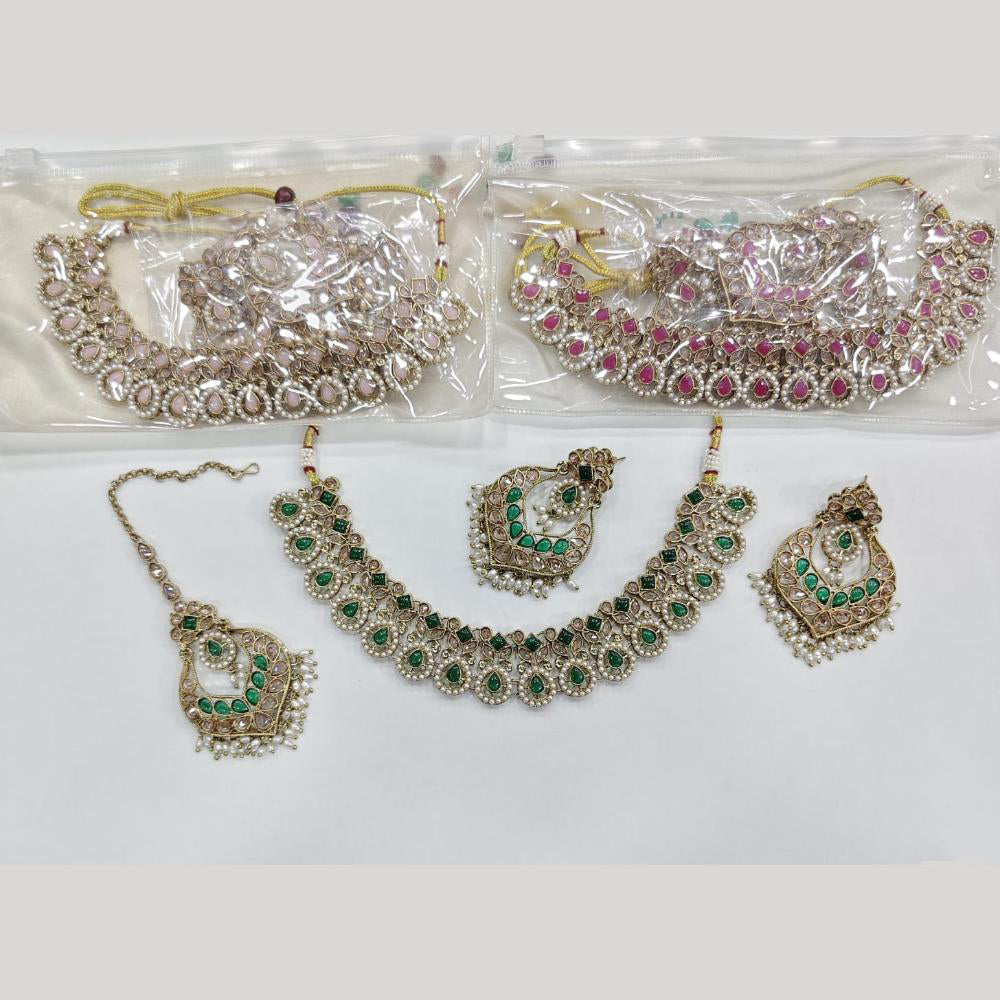 ZF Collection Glamorous Crystal Stone And Pearl Necklace Set