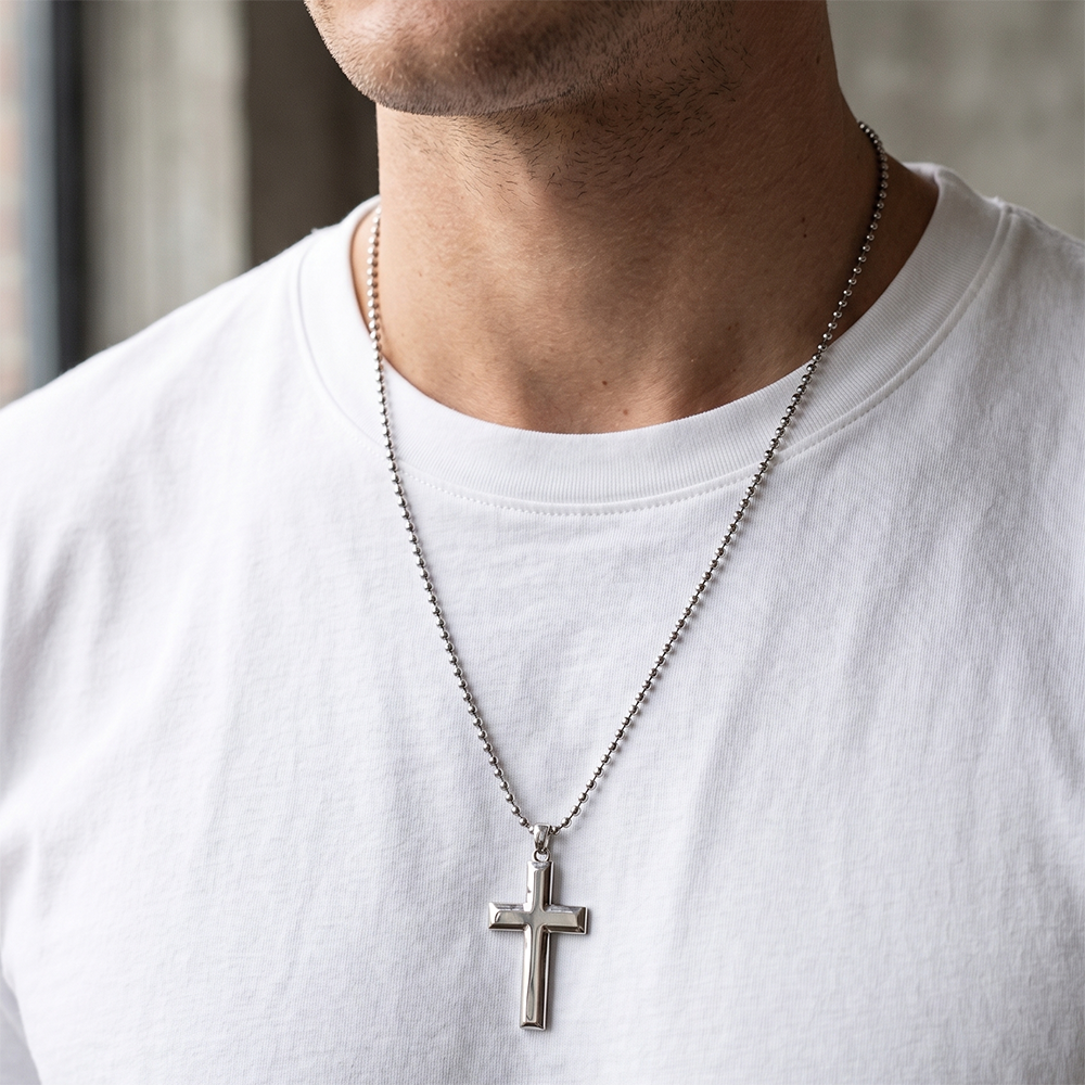 Urthn Cross Chain Pendant For Men