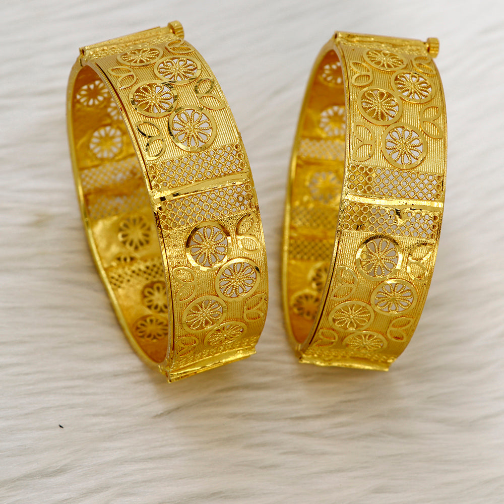 Mahavir Dye Gold Plated Designer Bangles Set
