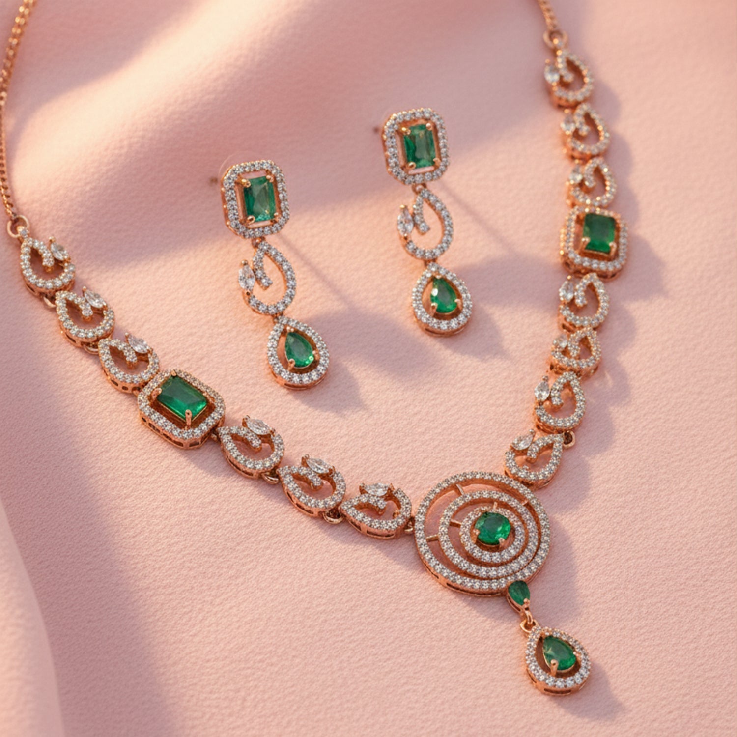 Etnico Gold Plated American Diamond Cubic Zirconia Necklace Set with Earrings