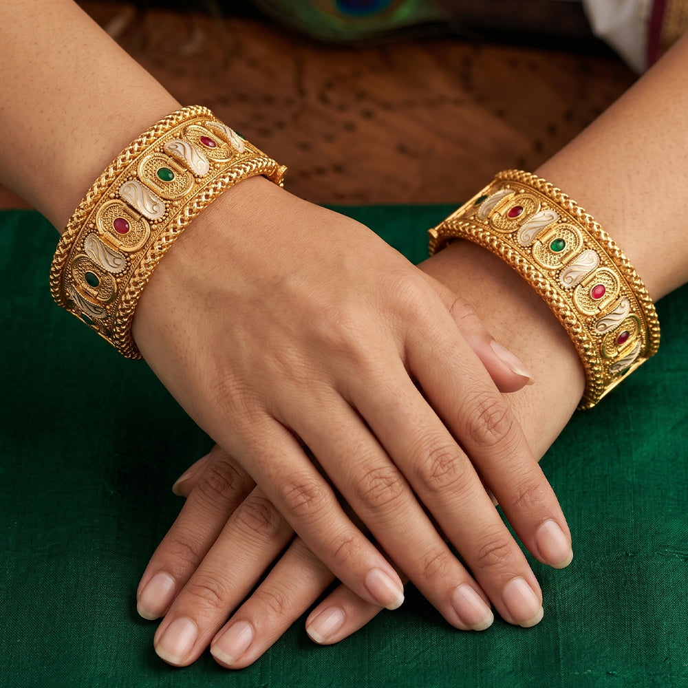Js Fashion Antique Jewelley High Gold Polish Gorgeous Designs for a Touch of Tradition Bangles Set