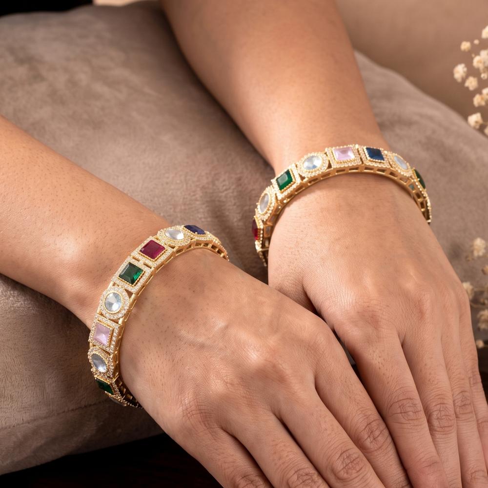 Js Fashion Luxury High Gold CZ Stone Party Wear Set of 2 Banlges for Women