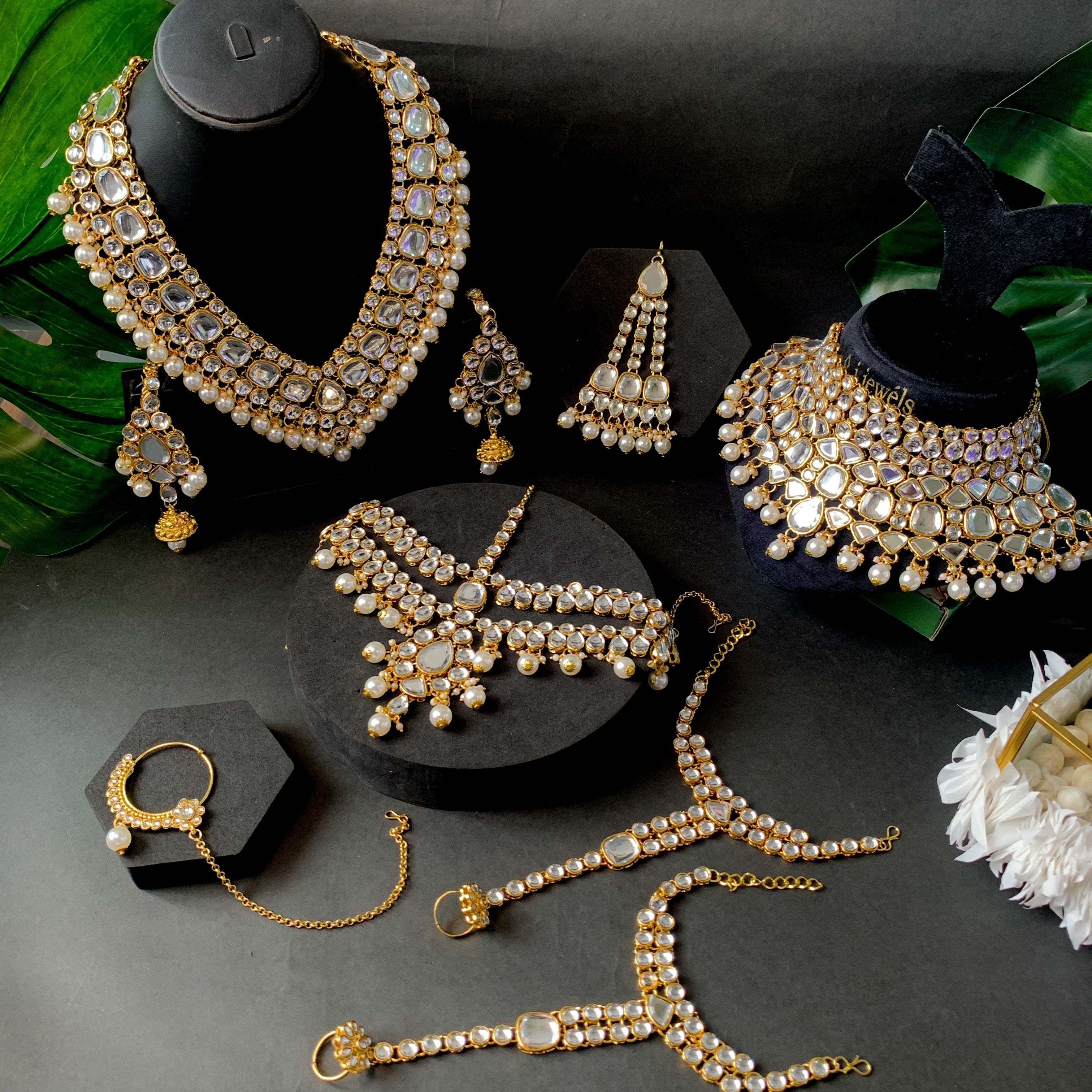 Etnico Wedding Collection Traditional Ethnic Gold Plated Pearl & Kundan Stone Work Bridal Jewellery Set For Women