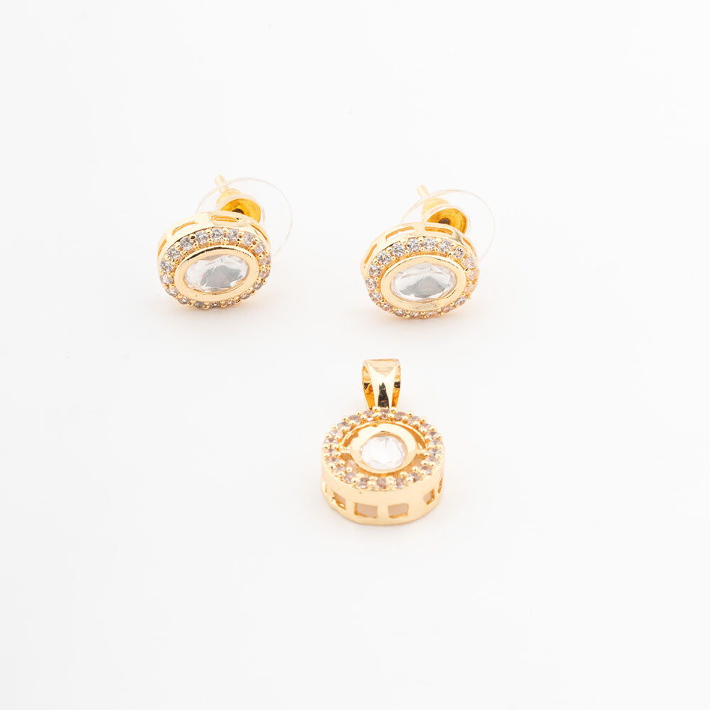 ChicCharm Jewellery Brass Gold Plated Austrian Stone Pendant Set