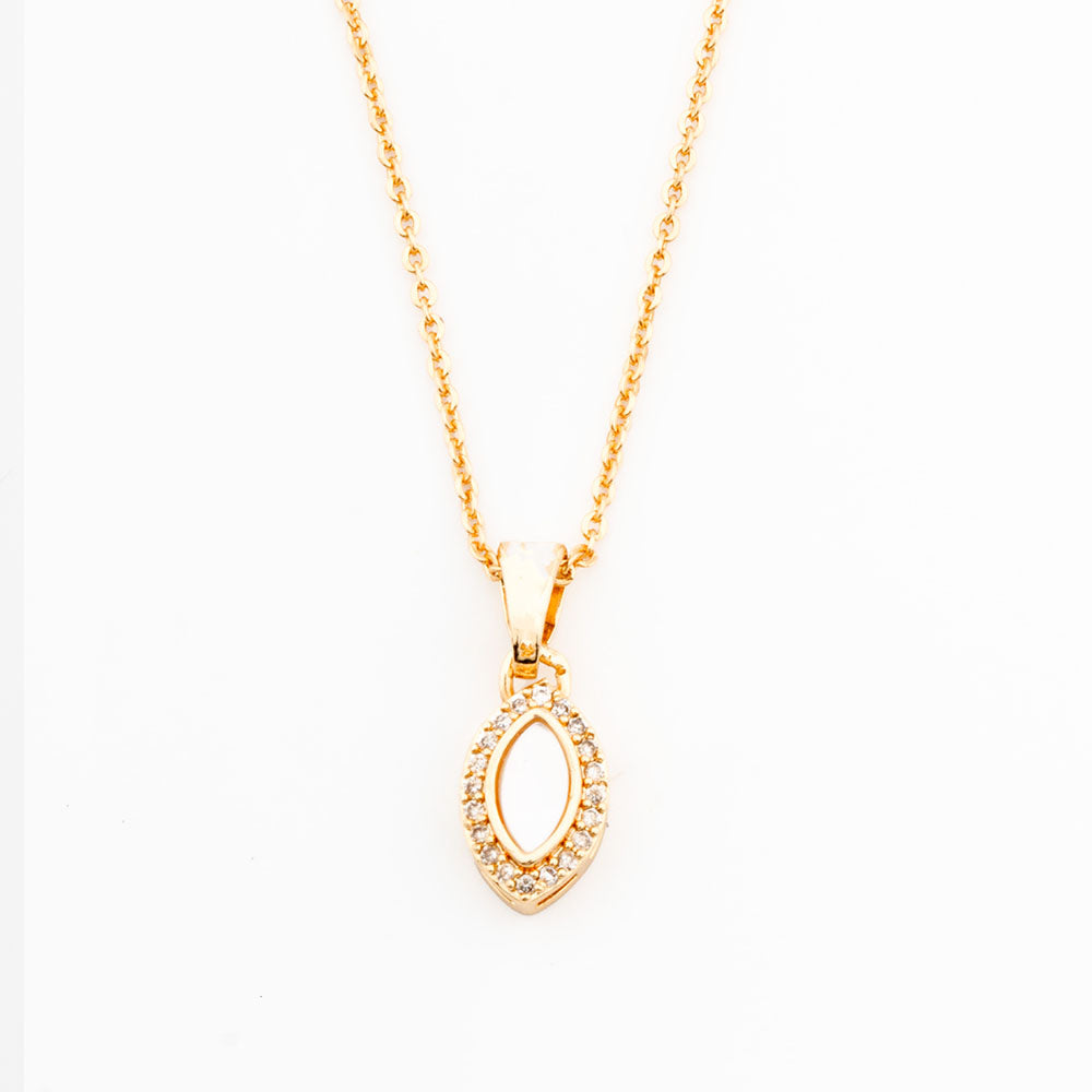 ChicCharm Jewellery Brass Gold Plated Austrian Stone Pendant Set