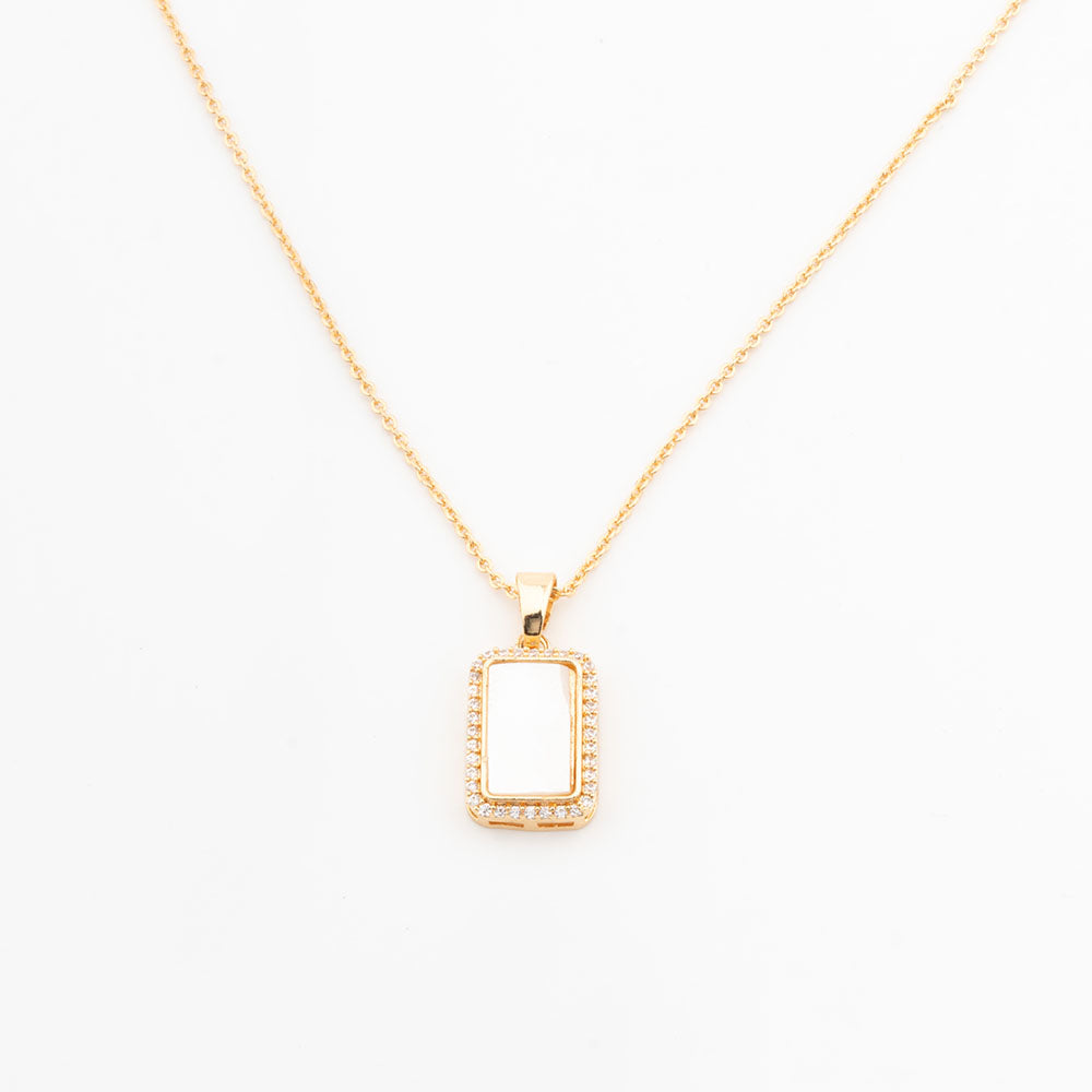 ChicCharm Jewellery Brass Gold Plated Austrian Stone Pendant Set