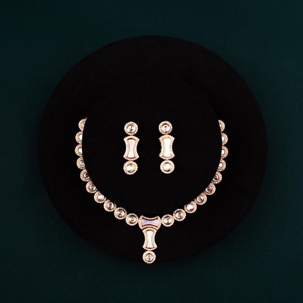 ChicCharm Jewellery Brass And Copper Gold Plated Polki Kundan Necklace Set