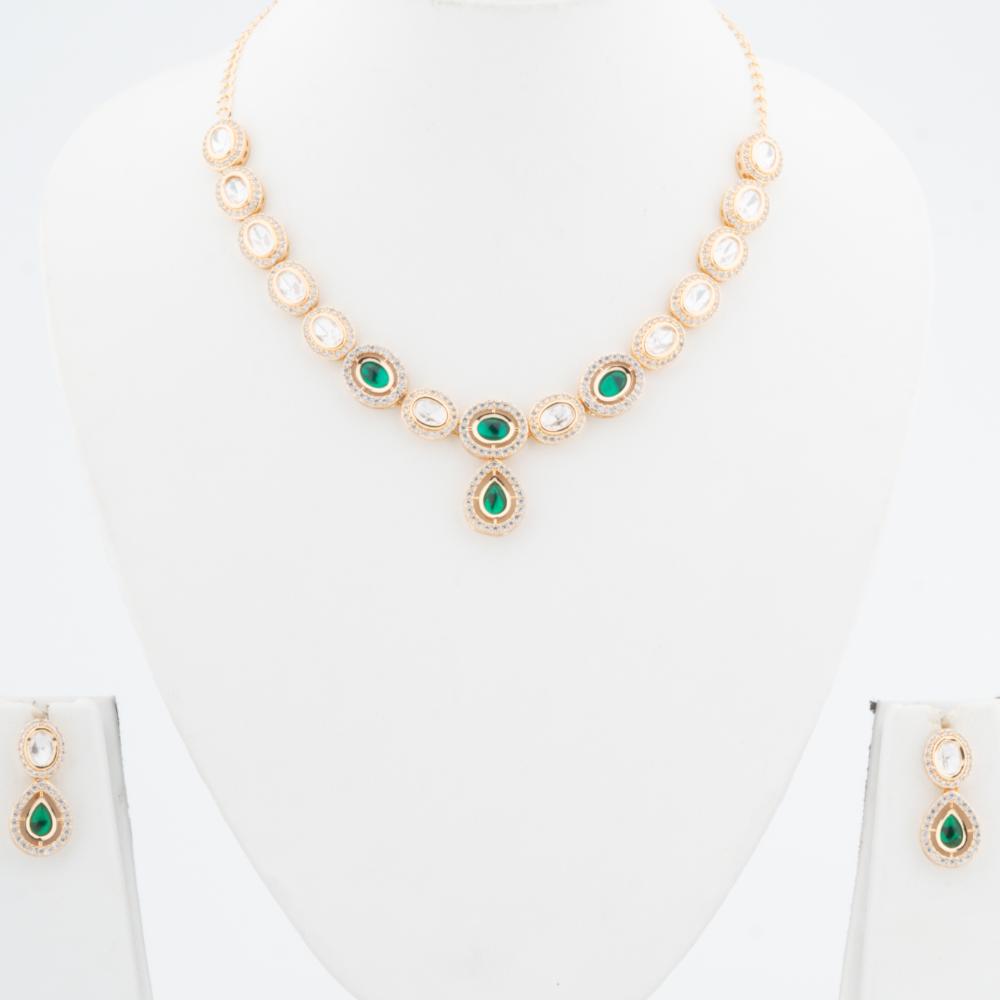 ChicCharm Jewellery Brass And Copper Gold Plated Polki Kundan Necklace Set