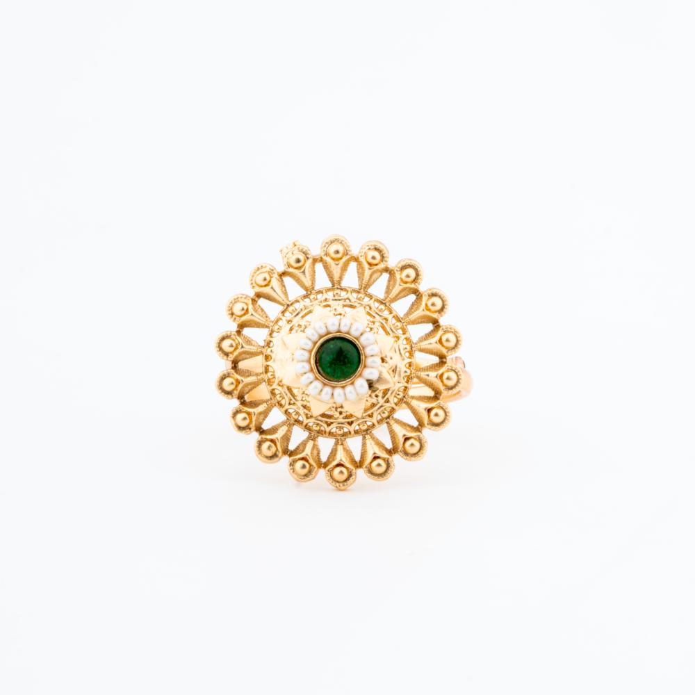 ChicCharm Jewellery Brass Gold Plated Synthetic Stone And Pearls Rings