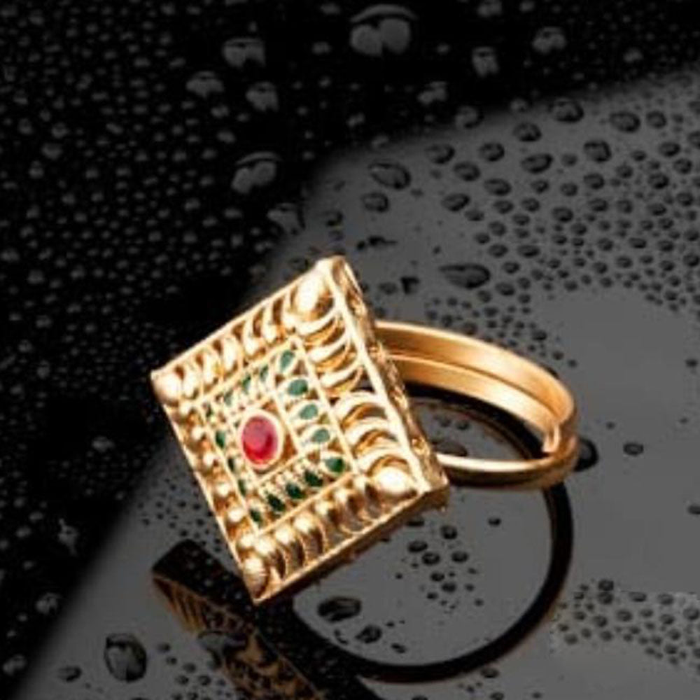 ChicCharm Jewellery Brass Gold Plated Synthetic Stone And Meenakari Rings