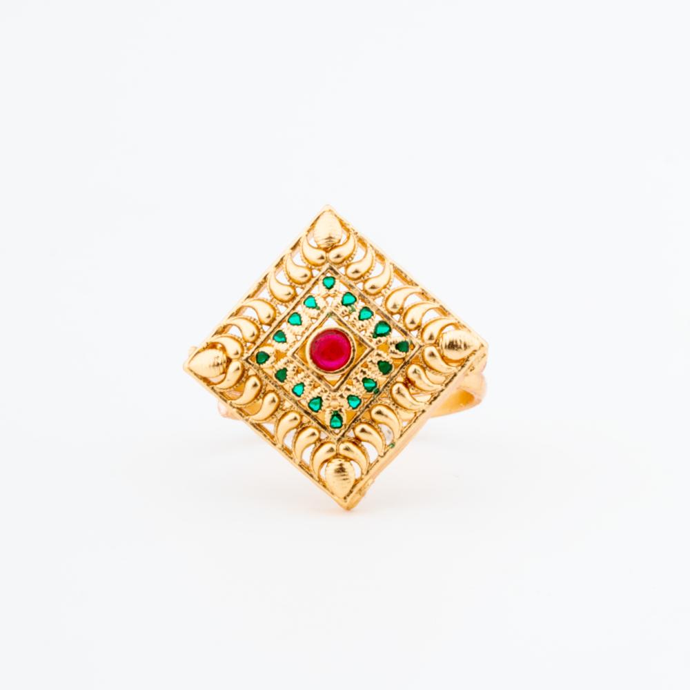 ChicCharm Jewellery Brass Gold Plated Synthetic Stone And Meenakari Rings