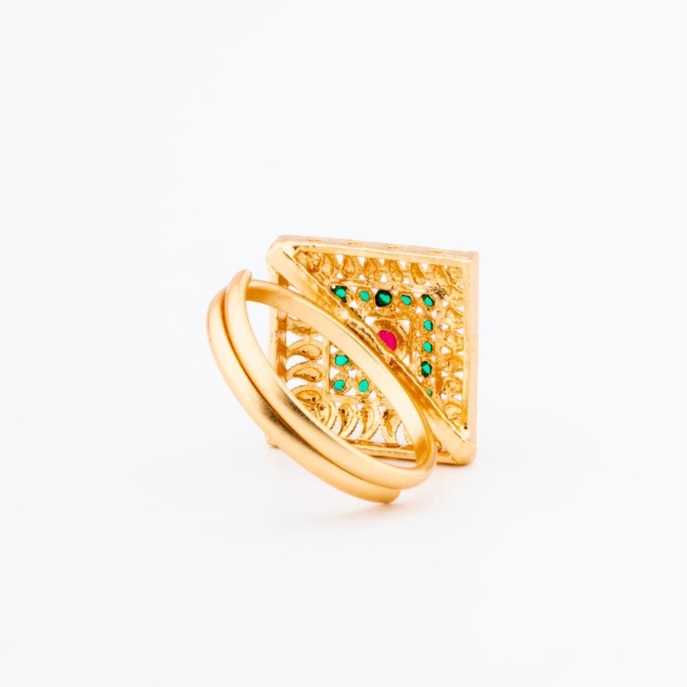 ChicCharm Jewellery Brass Gold Plated Synthetic Stone And Meenakari Rings