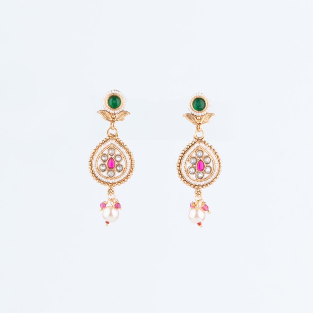 ChicCharm Jewellery Brass And Copper Gold Plated Rajwadi Necklace Set